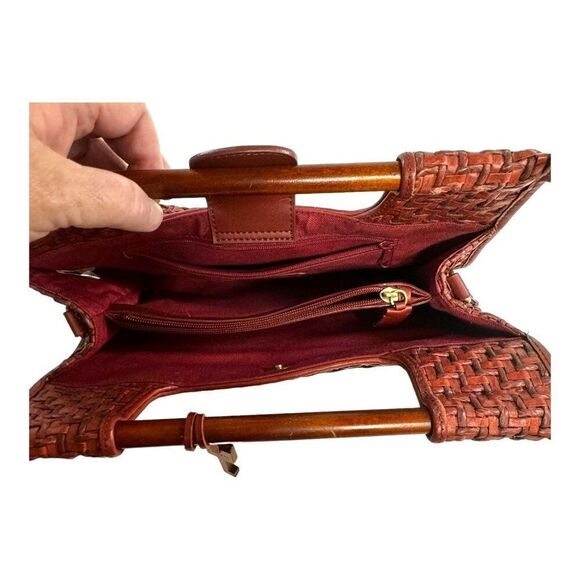 FOSSIL Brick Red Woven Wooden Handle Shoulder Strap Purse Handbag Straw WIcker - Picture 8 of 9